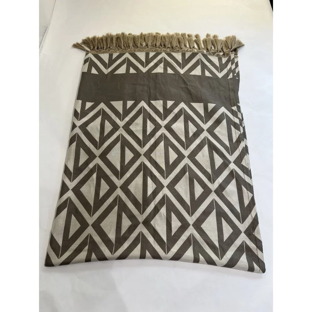 DIOR Oblique Scarf in Taupe/White